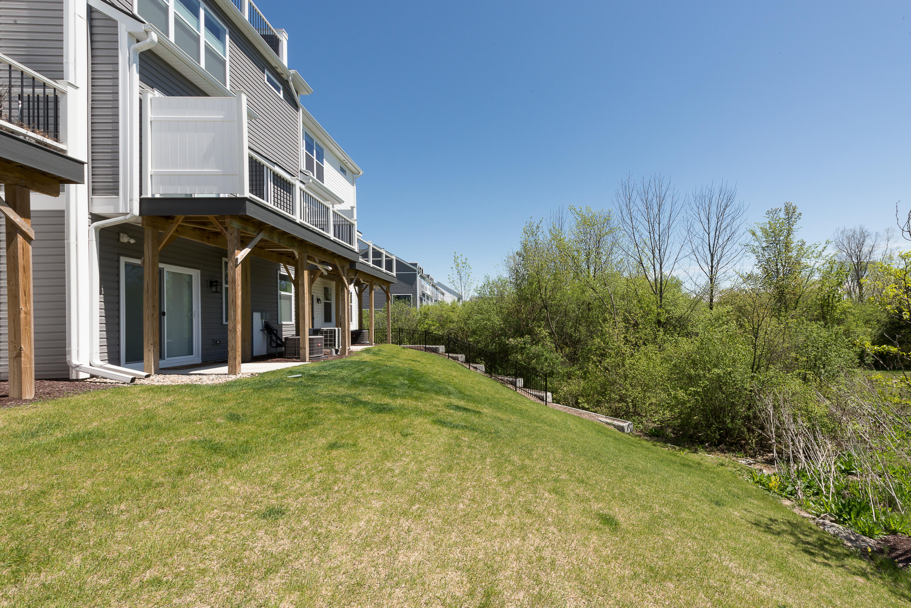 2938 Corston Road Ann Arbor, MI 48105 - Photo 48 of 54 Back