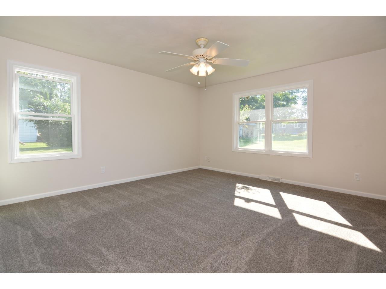 5556 Rainbow Road Waunakee, WI 53597 - Photo 10 of 20 Gallery Image 10