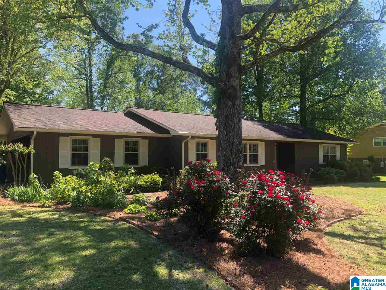 1924 Valley Creek Road Anniston, AL 36207 - Photo 1 of 27