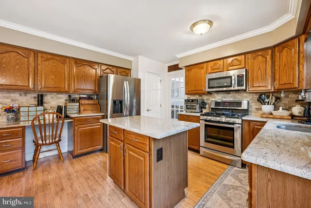 $699,000 | 21 Lancelot Lane, Mount Laurel, NJ 08054