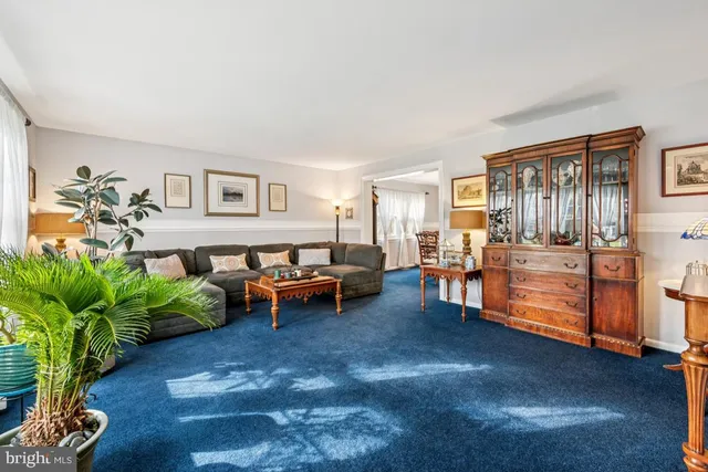 $699,000 | 21 Lancelot Lane, Mount Laurel, NJ 08054