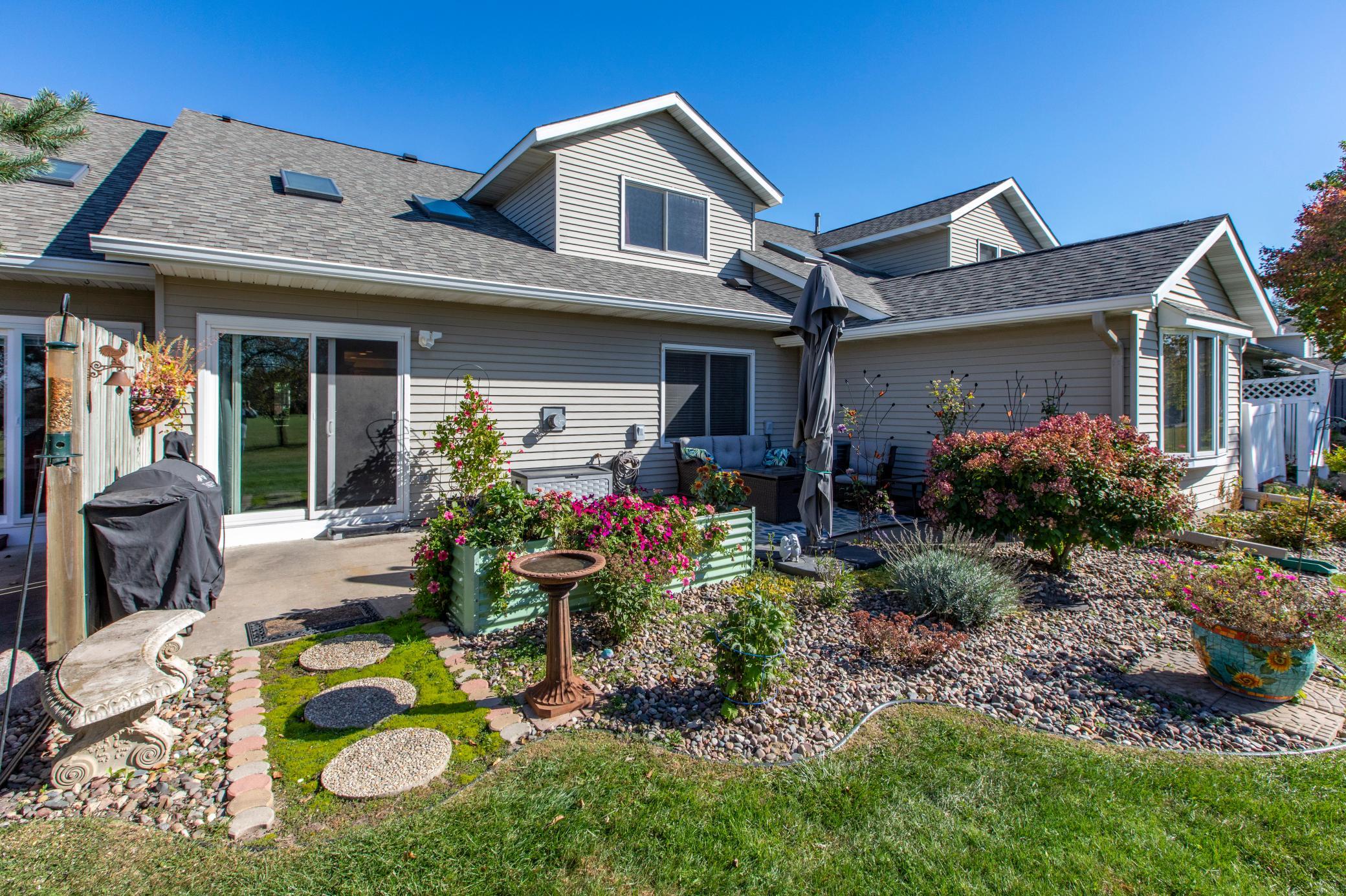 2429 Viola Heights Drive Northeast Rochester, MN 55906 - Photo 24 of 35