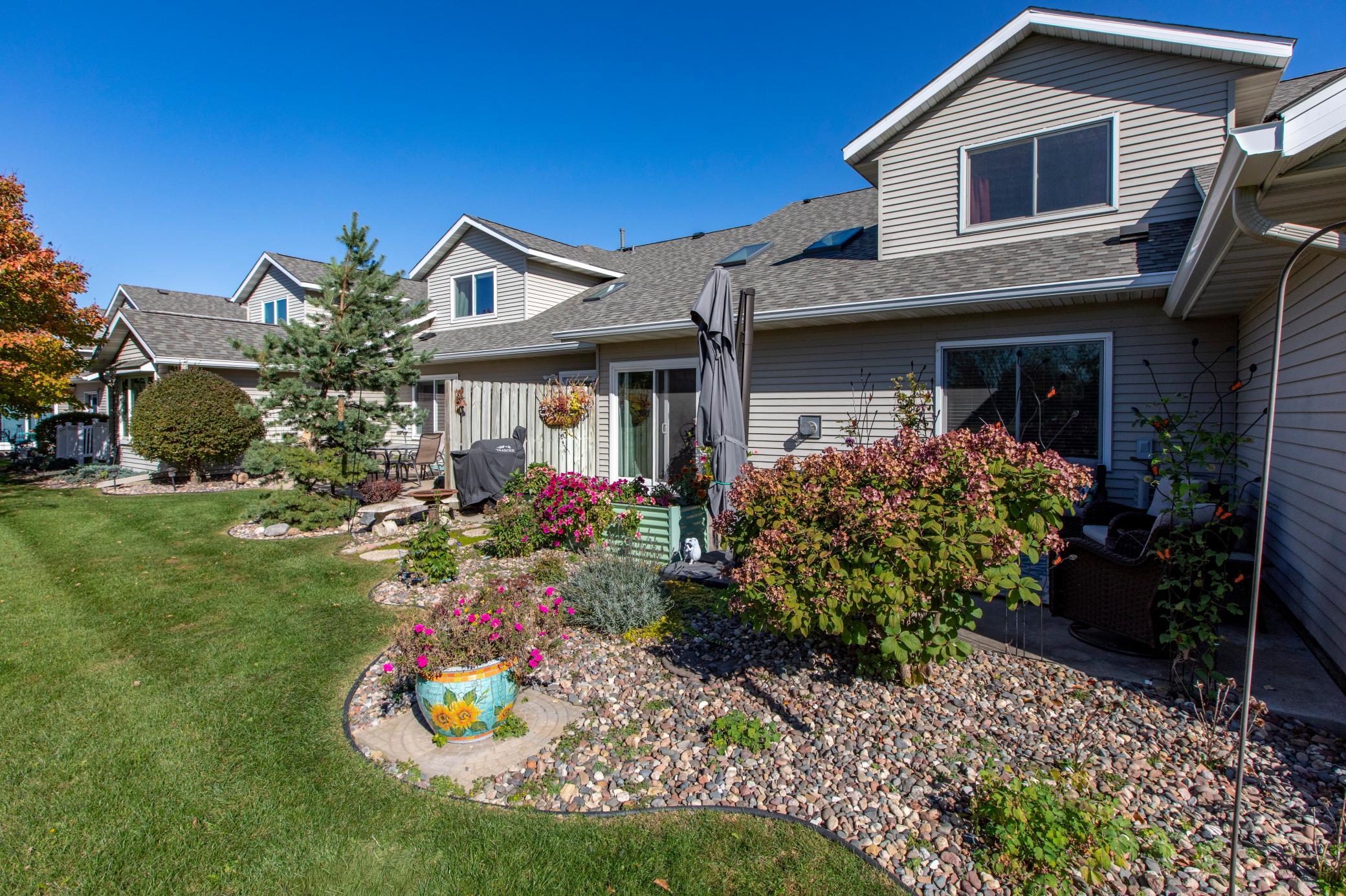 2429 Viola Heights Drive Northeast Rochester, MN 55906 - Photo 25 of 35