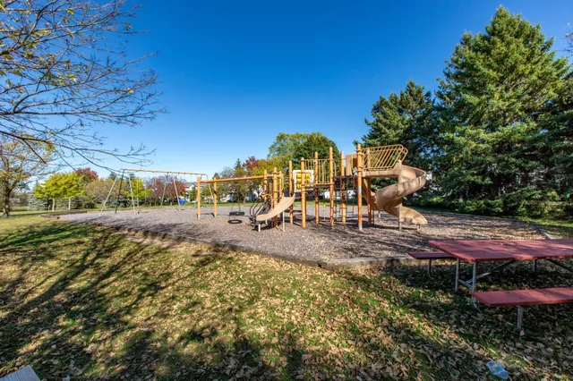 $315,000 | 2429 Viola Heights Drive Northeast, Rochester, MN 55906