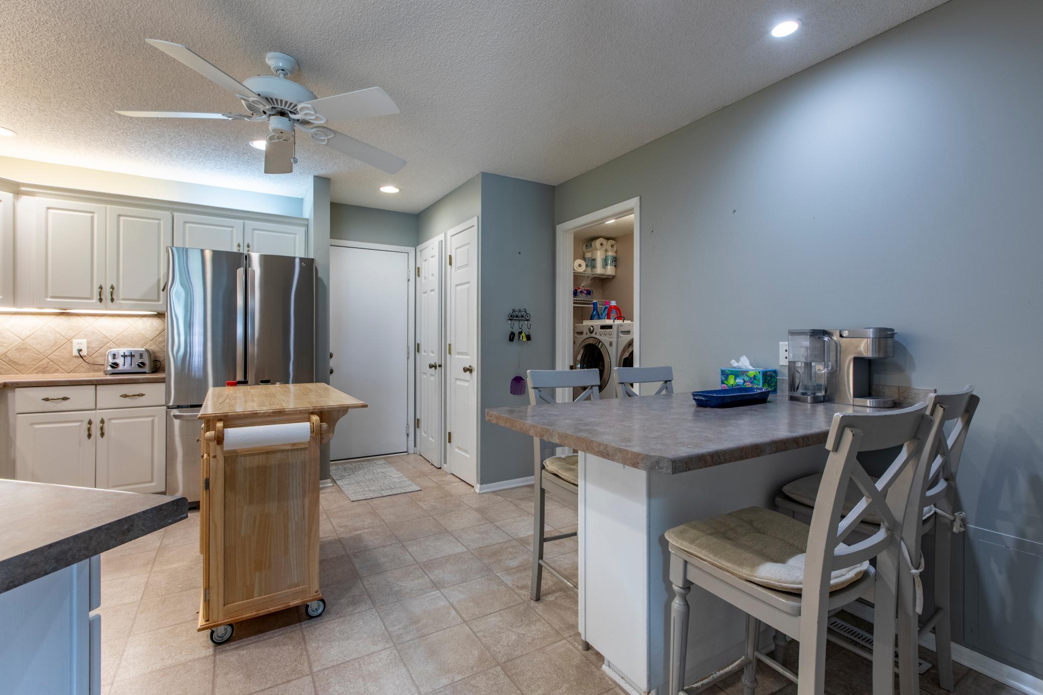 2429 Viola Heights Drive Northeast Rochester, MN 55906 - Photo 6 of 35