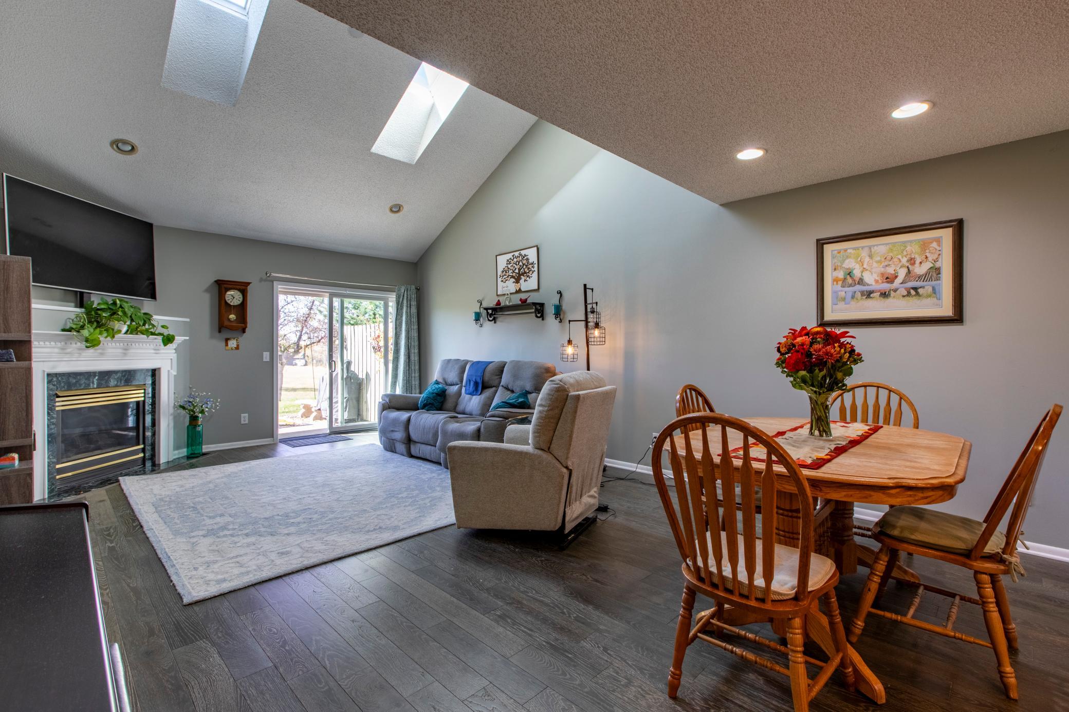 2429 Viola Heights Drive Northeast Rochester, MN 55906 - Photo 10 of 35