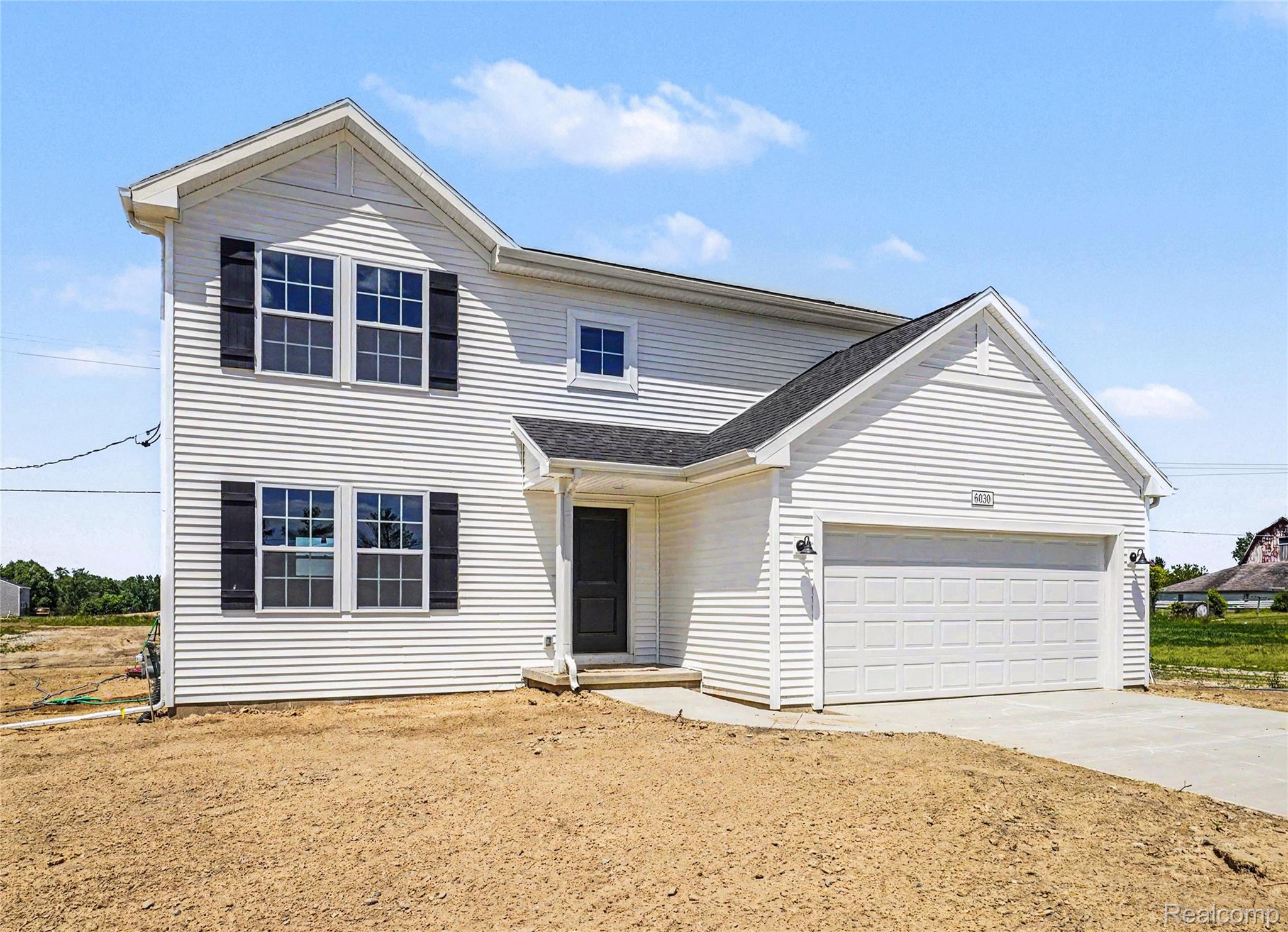 6030 Lahring Road Linden, MI 48451 - Photo 1 of 36 This traditional 2 story home features 4 bedrooms plus a den, 2.5 baths and upgraded finishes throughout. Total living space is 2,062 sq ft.