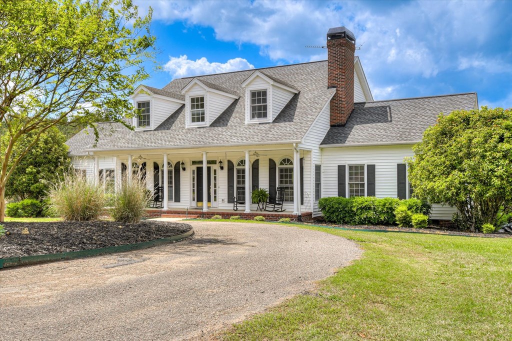 608 Old Stage Road Edgefield, SC 29824 - Photo 3 of 74