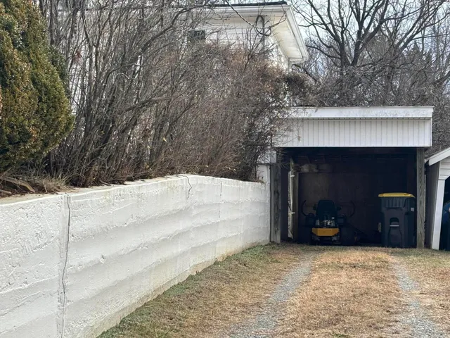 $269,900 | 165 West College Street, Rocky Mount, VA 24151