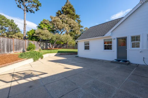 $2,495,000 | 1043 Mission Road, Pebble Beach, CA 93953