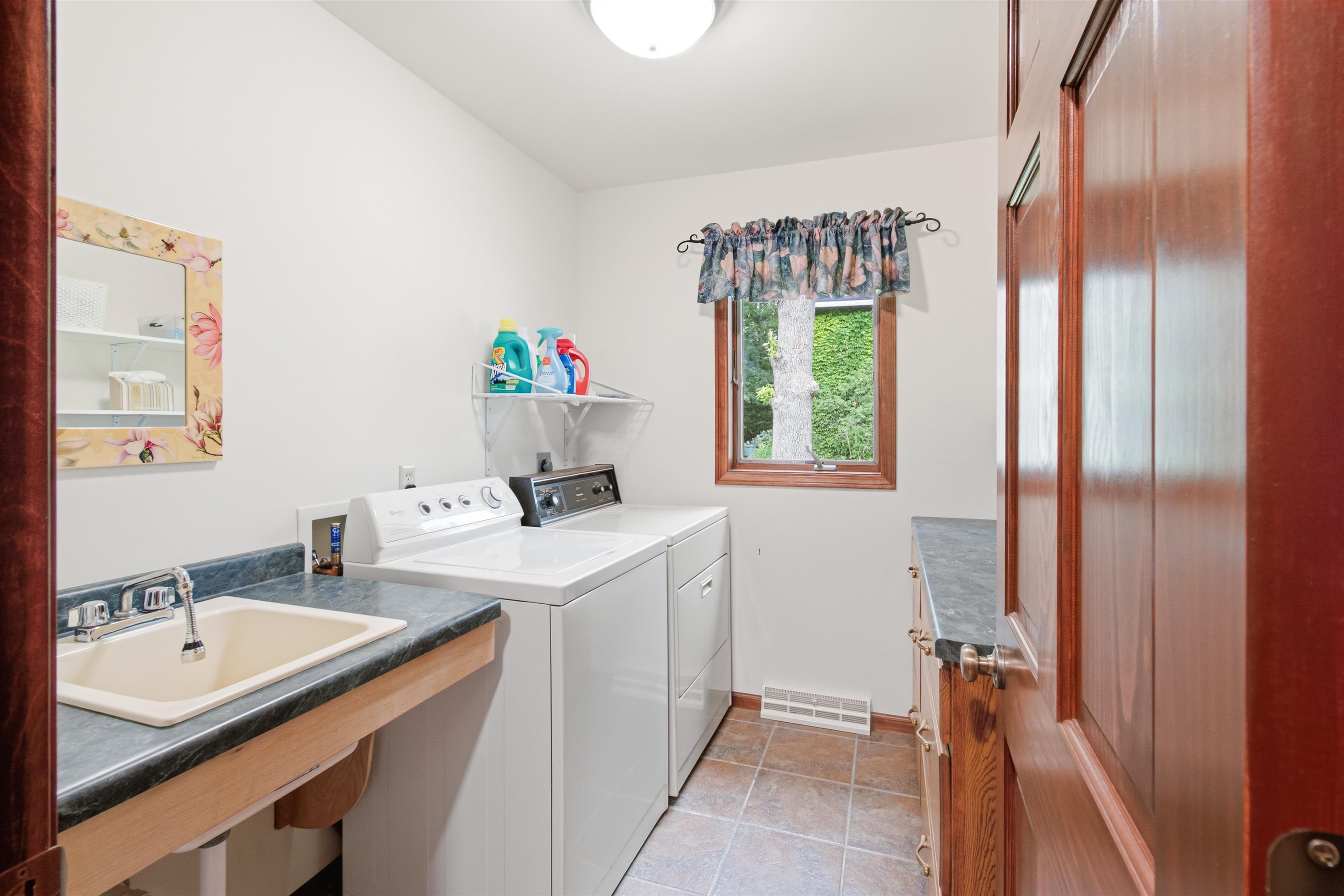 541 Lincoln Street Waterloo, WI 53594 - Photo 24 of 35