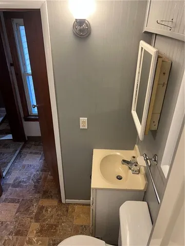 $94,900 | 59 Dewey Alley, Leechburg, PA 15656