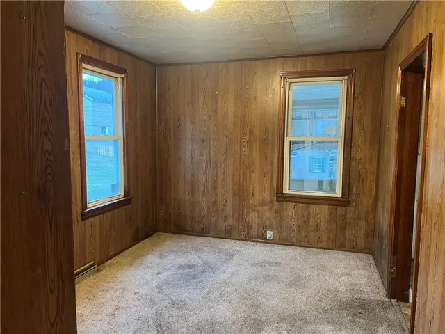 $94,900 | 59 Dewey Alley, Leechburg, PA 15656