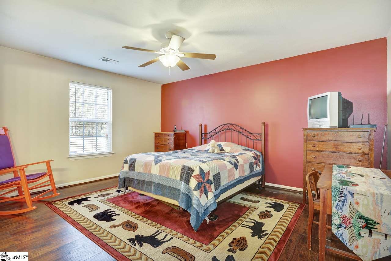 211 Spring Estates Drive Liberty, SC 29657 - Photo 9 of 17 Gallery Image 9