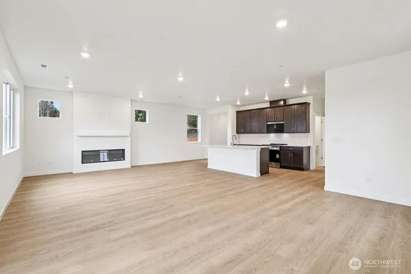 $914,950 | 10316 6th Place Southeast, Unit SW 16, Lake Stevens, WA 98258