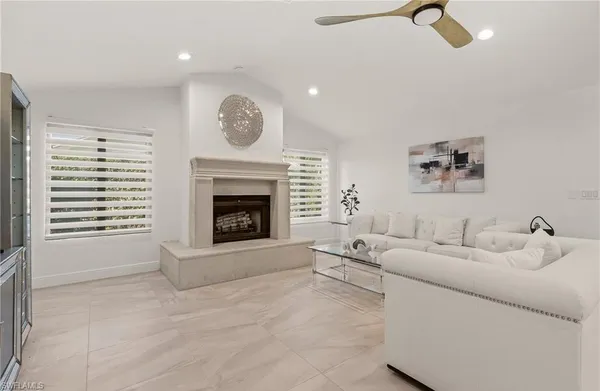 $7,000 | 2307 Queens Way, Naples, FL 34112