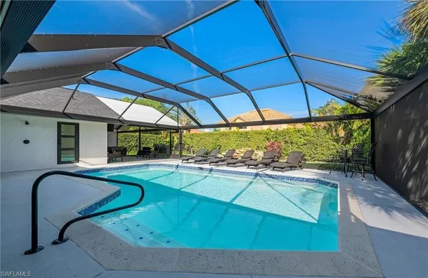 $7,000 | 2307 Queens Way, Naples, FL 34112