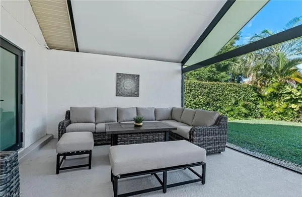 $7,000 | 2307 Queens Way, Naples, FL 34112