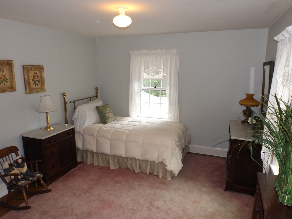4 Clifton Road Natick, MA 01760 - Photo 11 of 21 Gallery Image 11