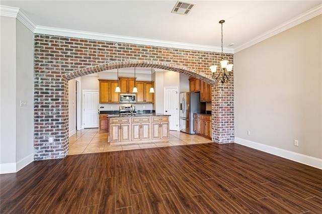 342 Nicklaus Drive Slidell, LA 70458 - Photo 3 of 16