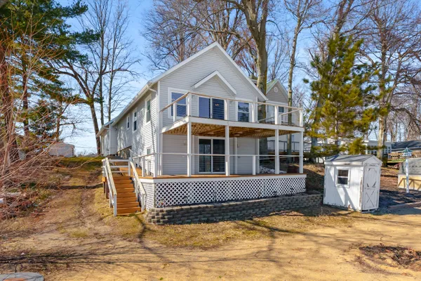 $640,000 | 11309 Sunset Point Drive, Plainwell, MI 49080