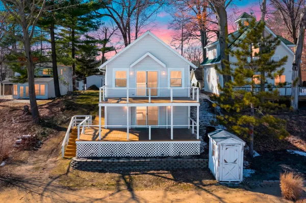 $640,000 | 11309 Sunset Point Drive, Plainwell, MI 49080