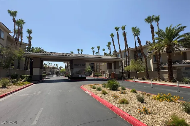 $1,200 | 7159 South Durango Drive, Unit 310, Las Vegas, NV 89113
