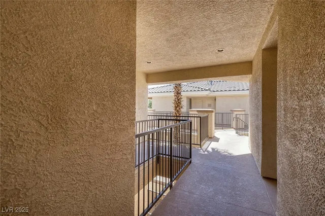 $1,200 | 7159 South Durango Drive, Unit 310, Las Vegas, NV 89113