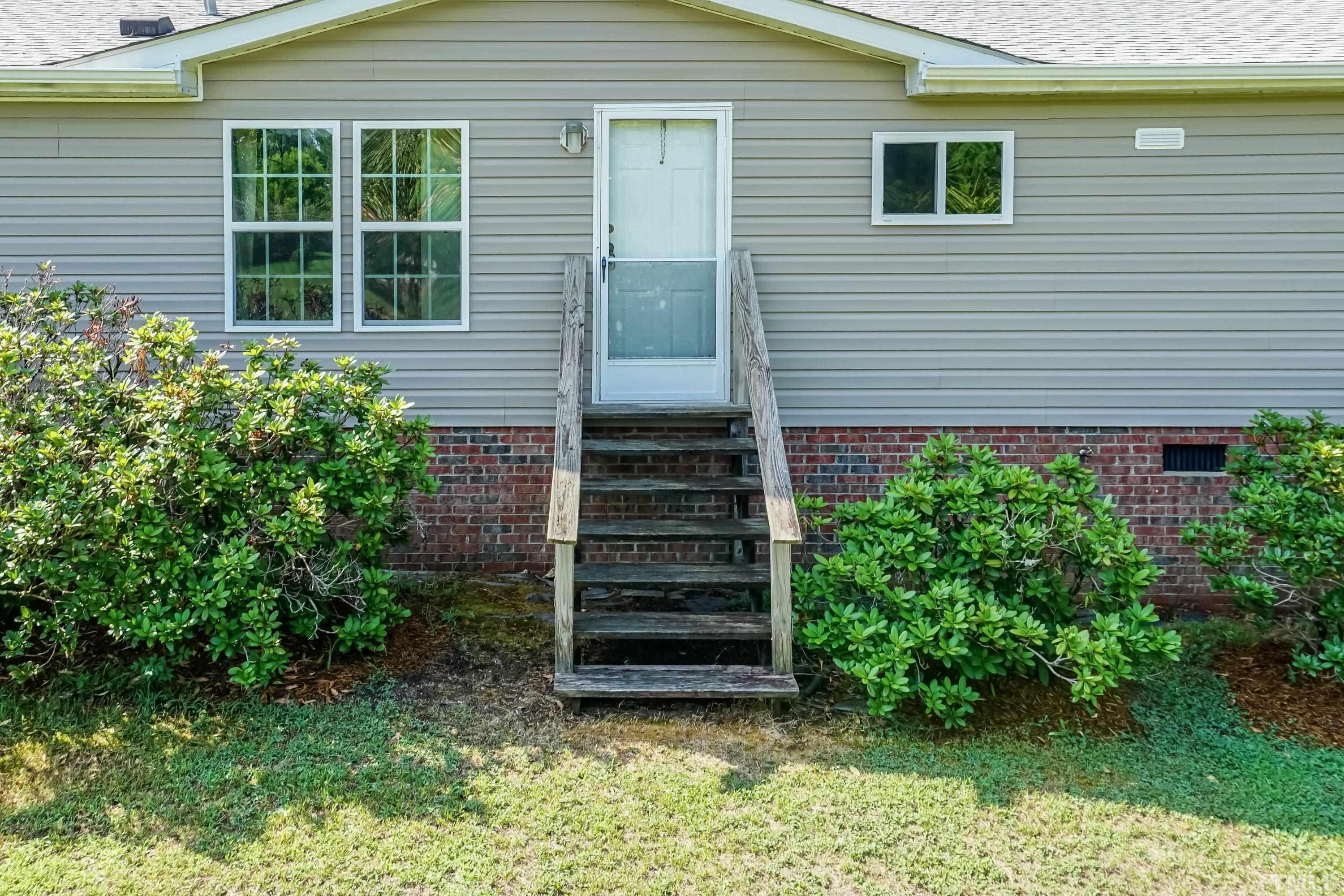 283 John Winstead Road Louisburg, NC 27549 - Photo 3 of 27 Gallery Image 3