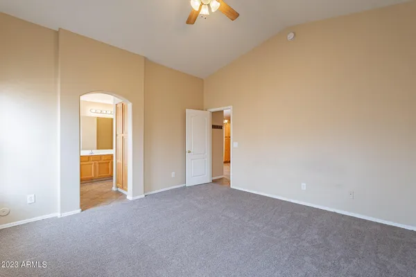 $2,250 | 4073 South Shady Court, Gilbert, AZ 85297