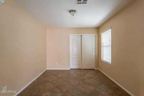 $2,250 | 4073 South Shady Court, Gilbert, AZ 85297