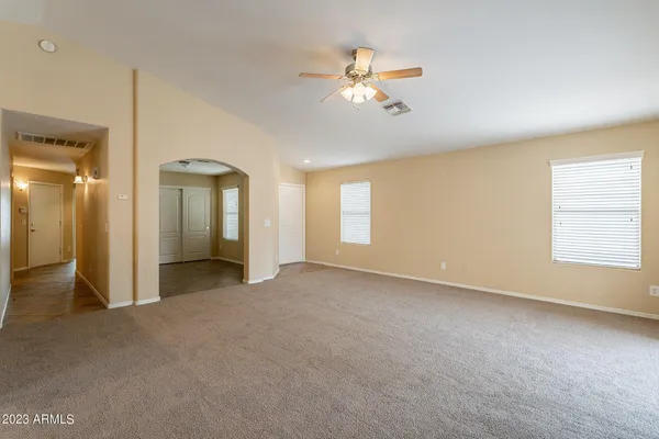 $2,250 | 4073 South Shady Court, Gilbert, AZ 85297