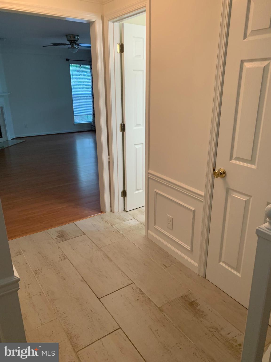 8202 Winstead Place, Unit 202 Manassas, VA 20109 - Photo 3 of 32
