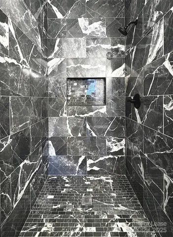 $2,200 | 407 Church Street North, Concord, NC 28025