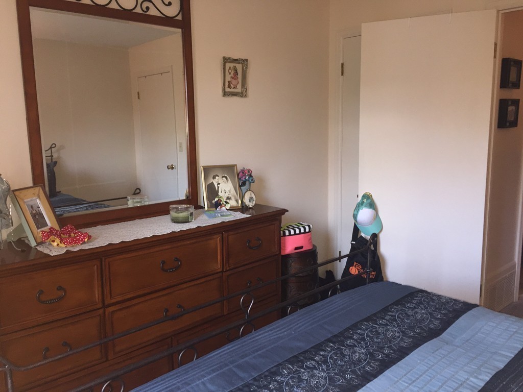 324 Russell Road, Unit 203 Westfield, MA 01085 - Photo 6 of 18 Gallery Image 6