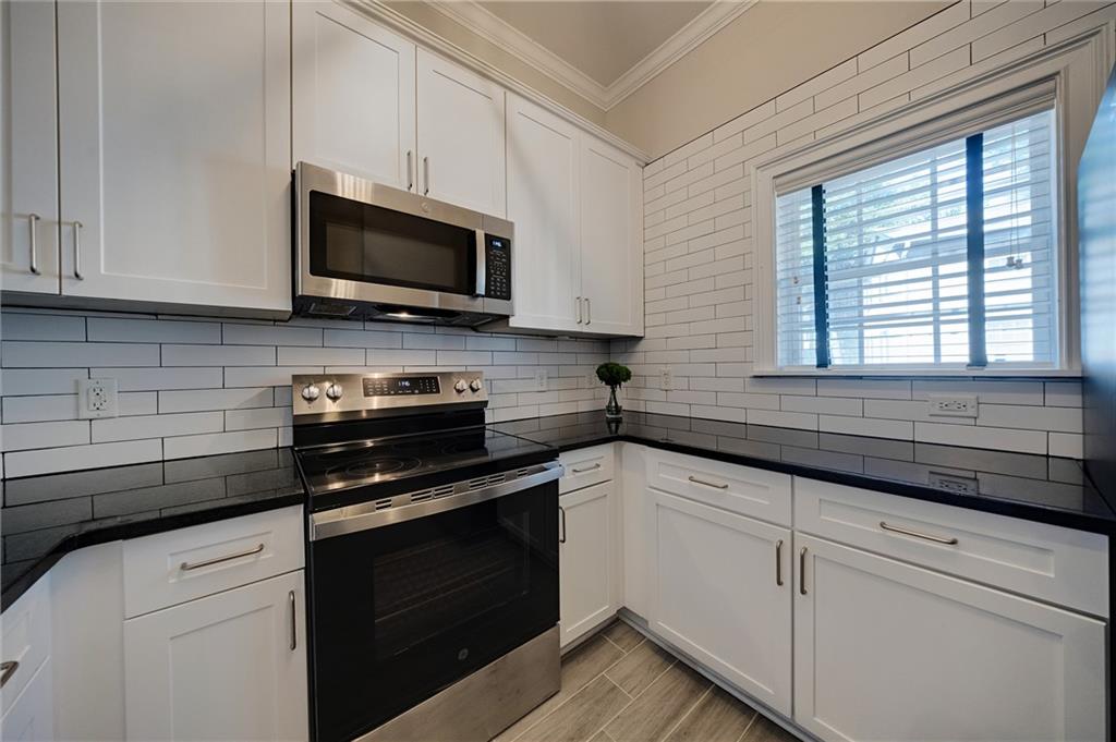 1635 Briarcliff Road Northeast, Unit 11 Atlanta, GA 30306 - Photo 5 of 40 Gallery Image 5