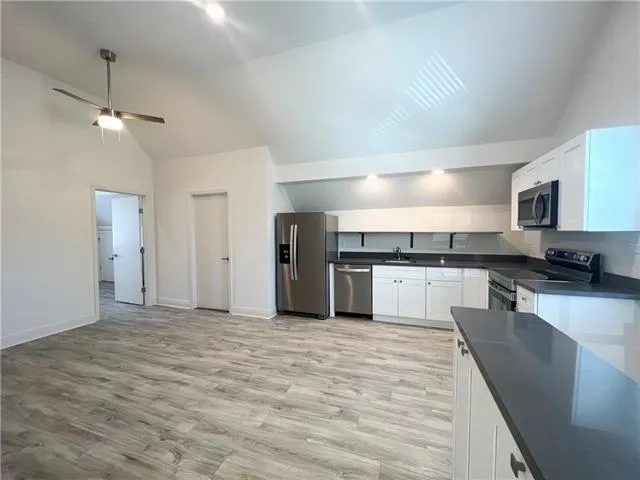 $1,300 | 577 Central Avenue, Unit 2, Jefferson, LA 70121