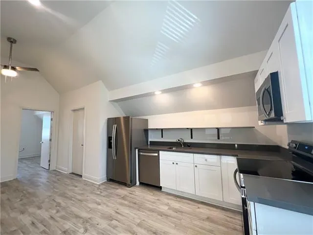 $1,300 | 577 Central Avenue, Unit 2, Jefferson, LA 70121