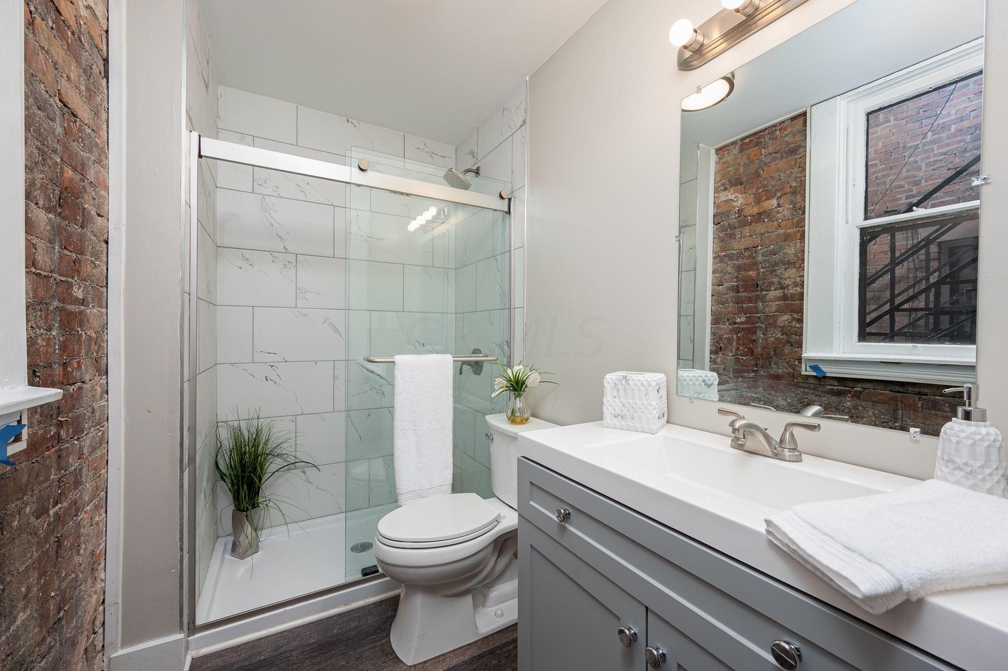 1256 Neil Avenue Columbus, OH 43201 - Photo 13 of 32 1256 Neil