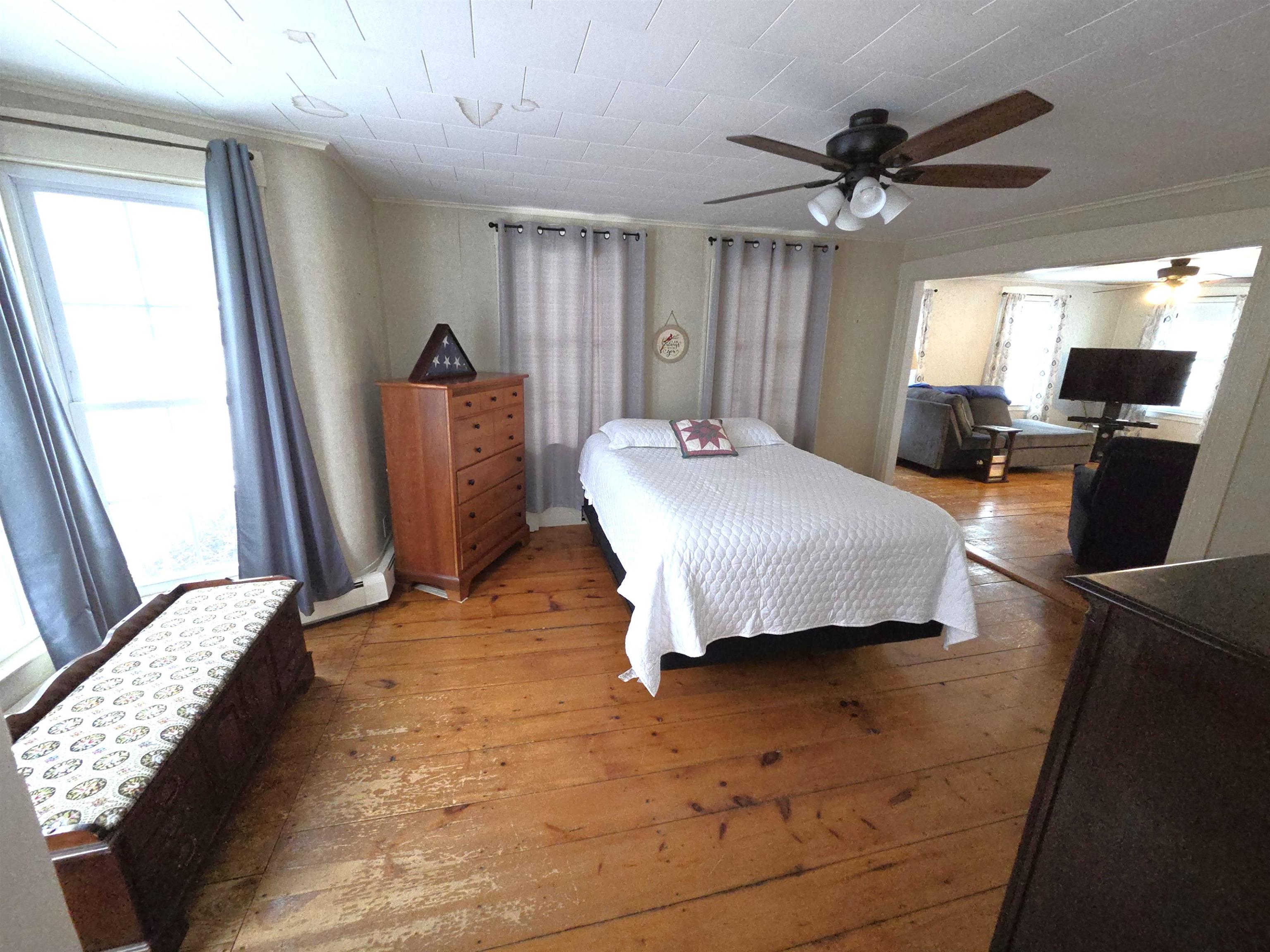 25 Pleasant Street Farmington, NH 03835 - Photo 14 of 41