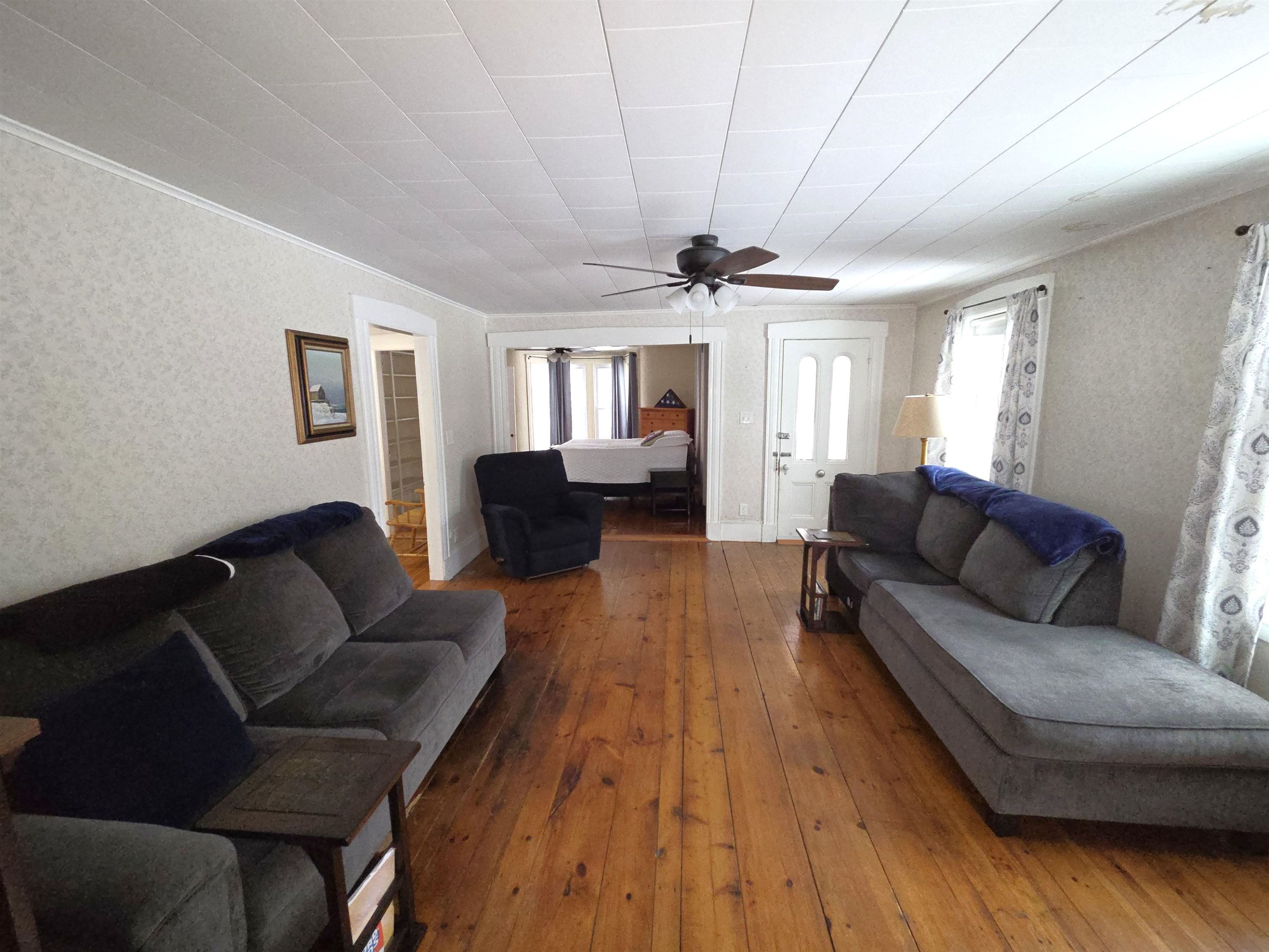 25 Pleasant Street Farmington, NH 03835 - Photo 17 of 41