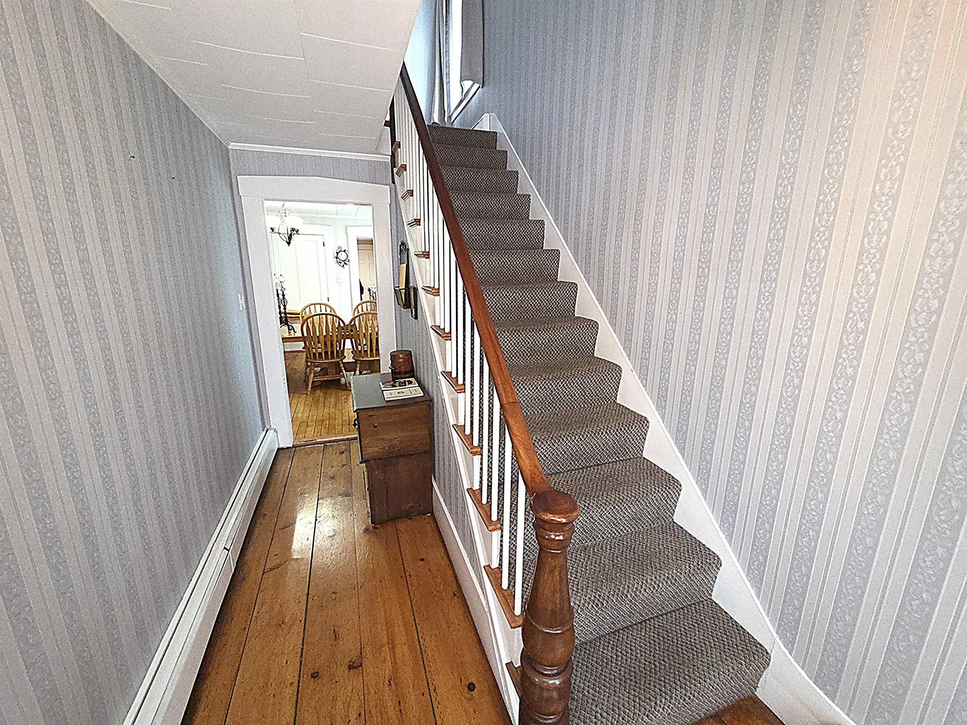 25 Pleasant Street Farmington, NH 03835 - Photo 21 of 41