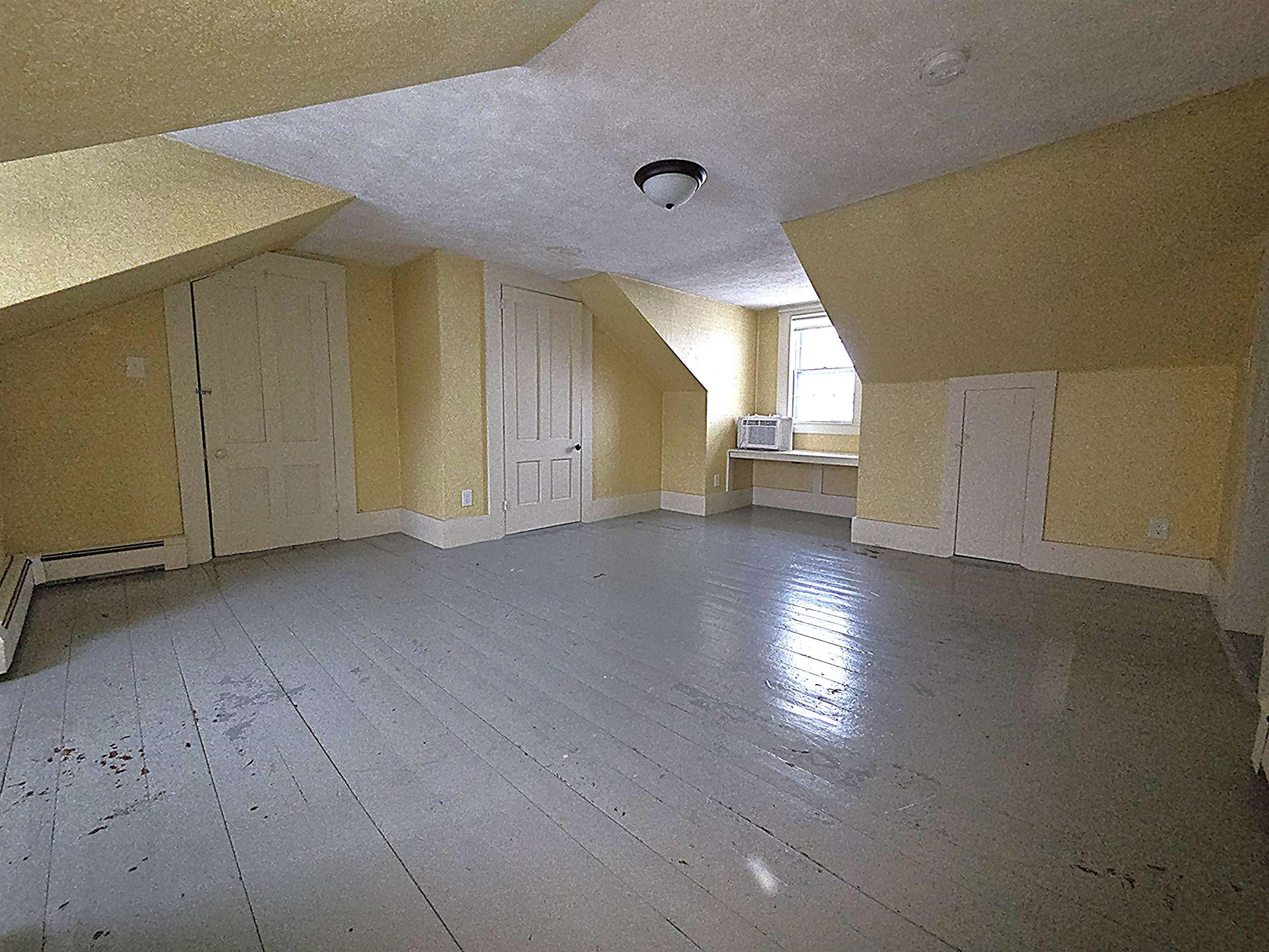 25 Pleasant Street Farmington, NH 03835 - Photo 28 of 41