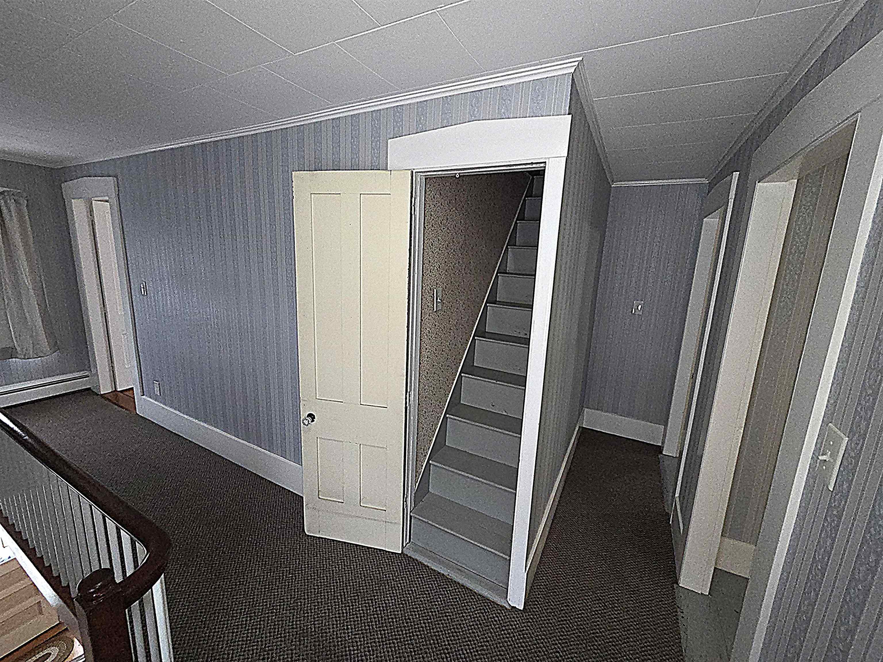 25 Pleasant Street Farmington, NH 03835 - Photo 30 of 41