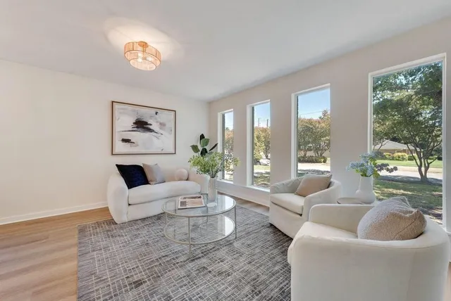 $455,000 | 706 South Waterview Drive, Richardson, TX 75080