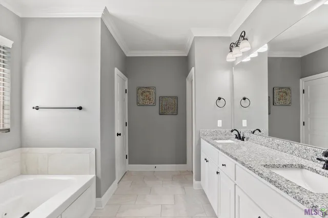 $399,000 | 16472 Orchard Way Drive, Prairieville, LA 70769