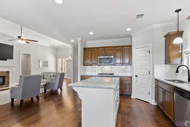 $399,000 | 16472 Orchard Way Drive, Prairieville, LA 70769