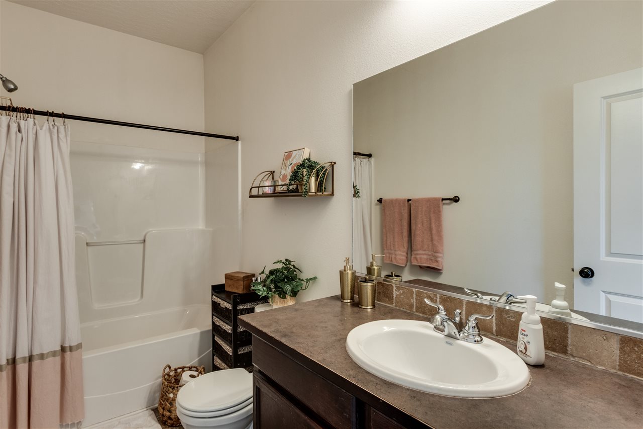 4515 South Mack Road Spokane, WA 99224 - Photo 13 of 20
