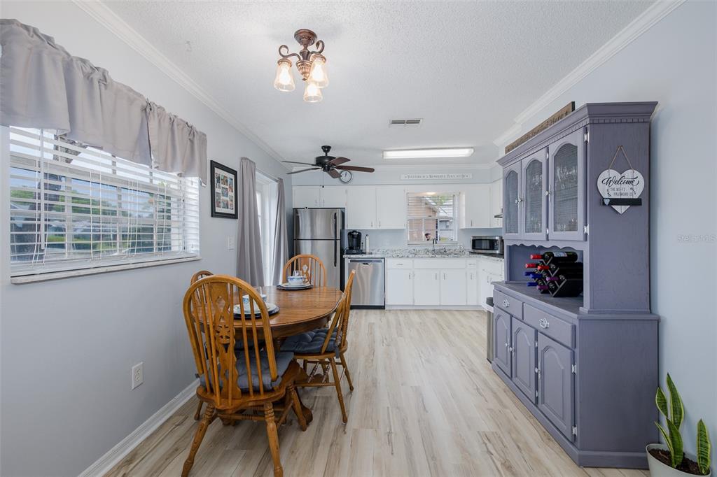 6651 Timbercove Lane New Port Richey, FL 34653 - Photo 11 of 39