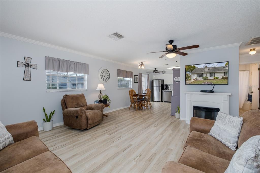 6651 Timbercove Lane New Port Richey, FL 34653 - Photo 7 of 39